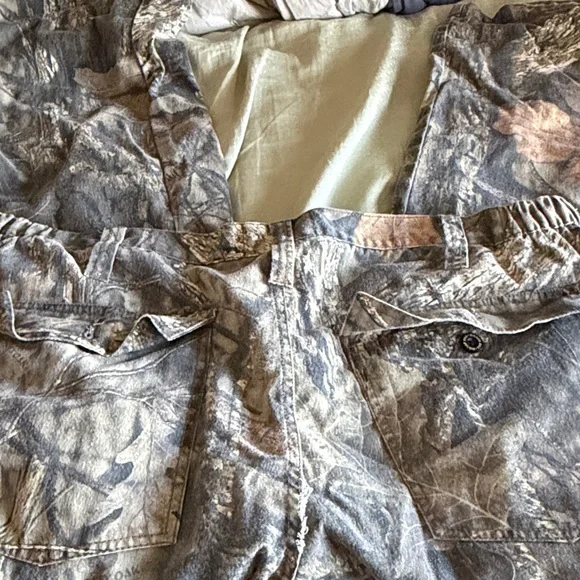 Camouflage Mossy Oak Cargo Pants - XL - Picture 5 of 5